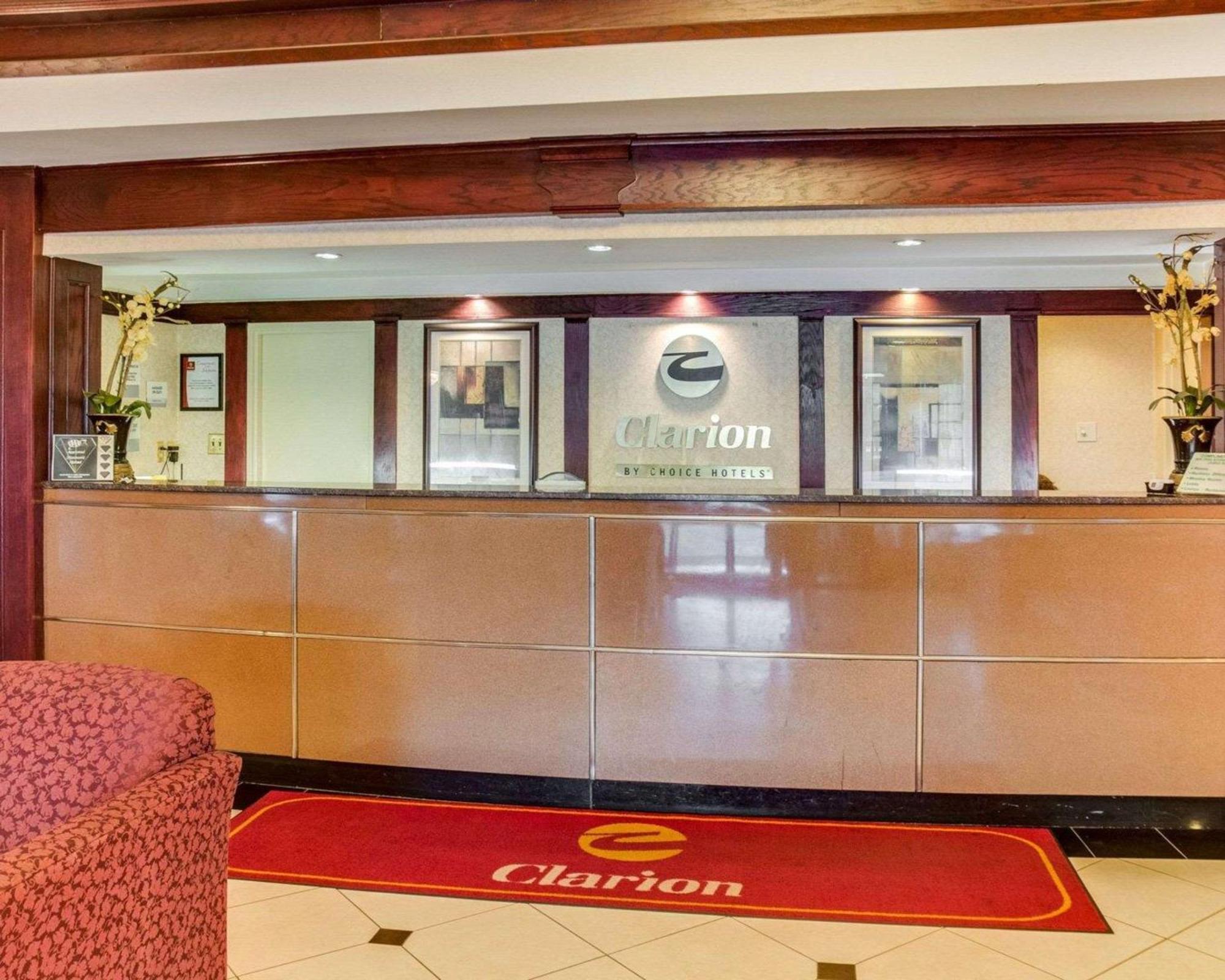 Clarion Inn Fredericksburg Eksteriør bilde